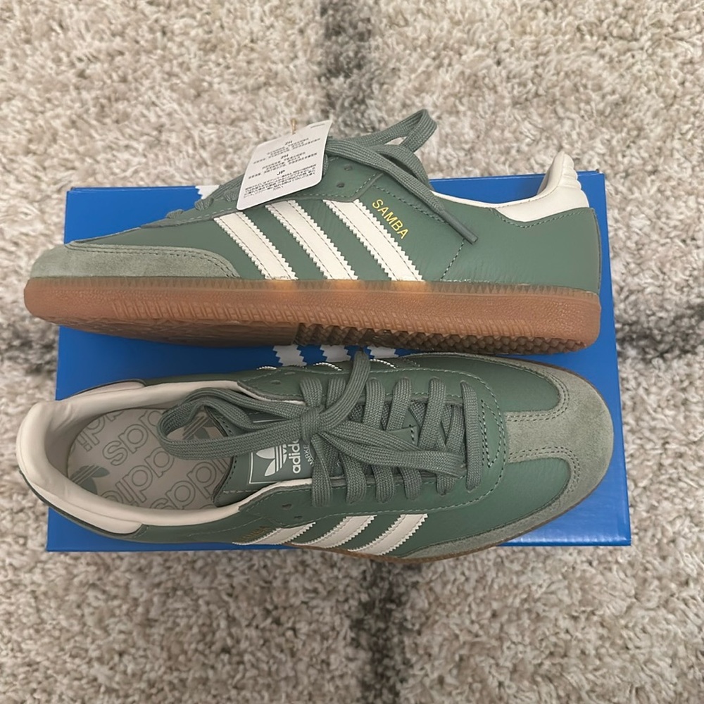 NWT adidas sambas